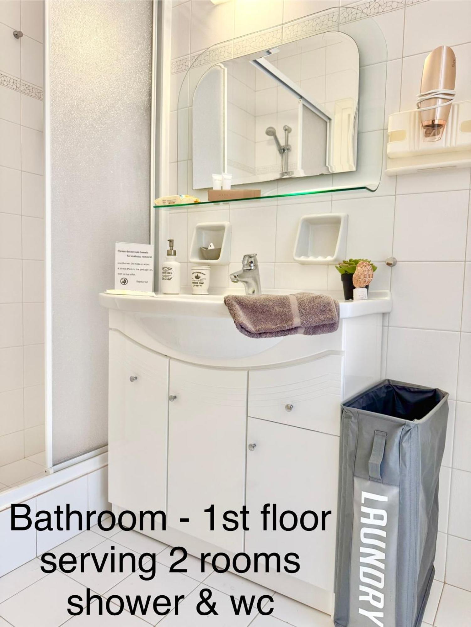 Villasonboard Dock Villa 3 Bed, 3 Bath, Canal, Greek Venice Porto Hydra Plepi Екстер'єр фото