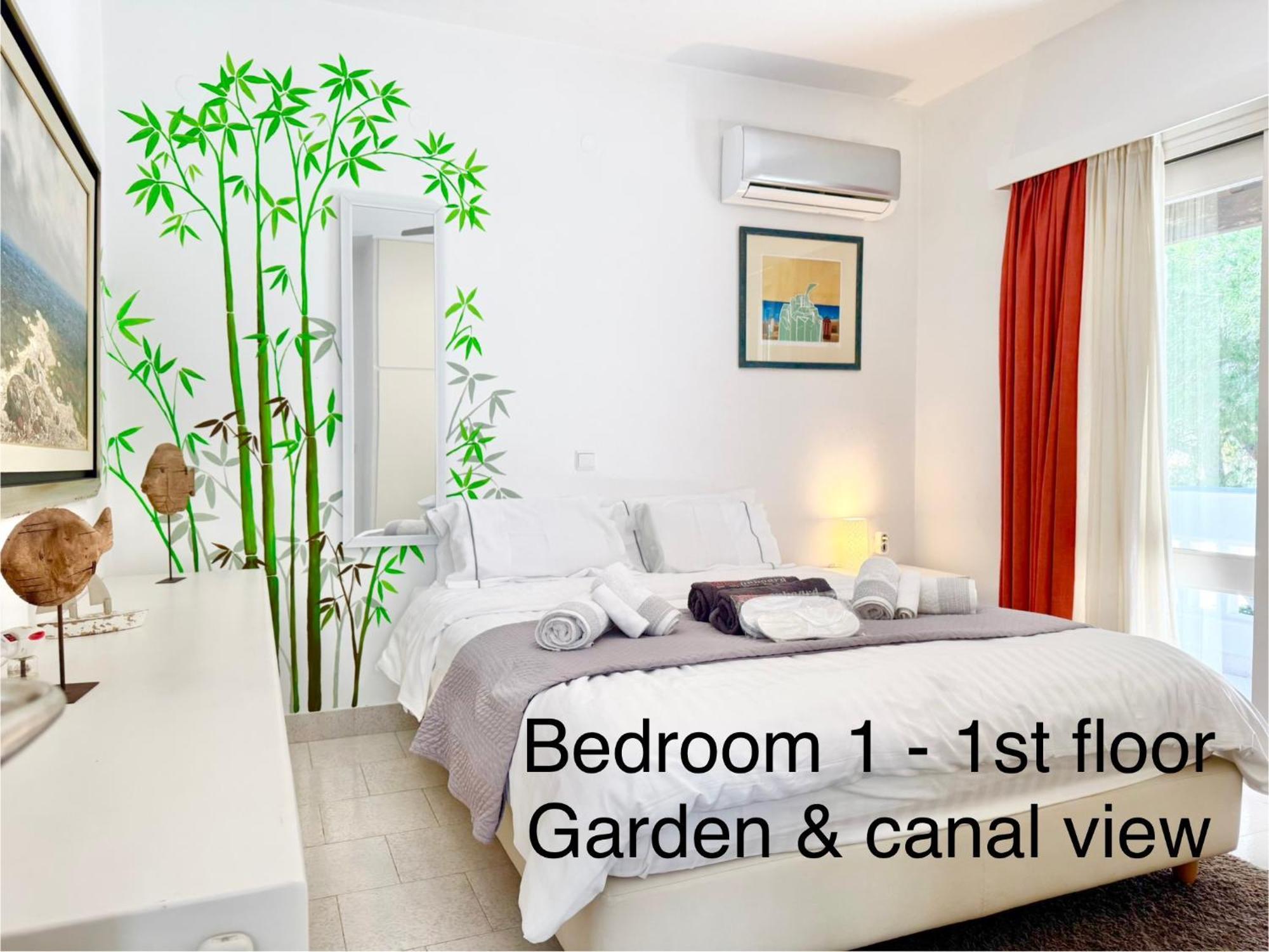Villasonboard Dock Villa 3 Bed, 3 Bath, Canal, Greek Venice Porto Hydra Plepi Екстер'єр фото