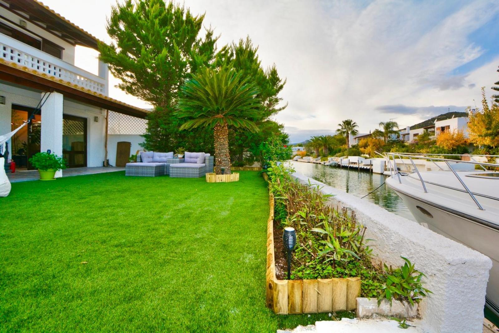 Villasonboard Dock Villa 3 Bed, 3 Bath, Canal, Greek Venice Porto Hydra Plepi Екстер'єр фото
